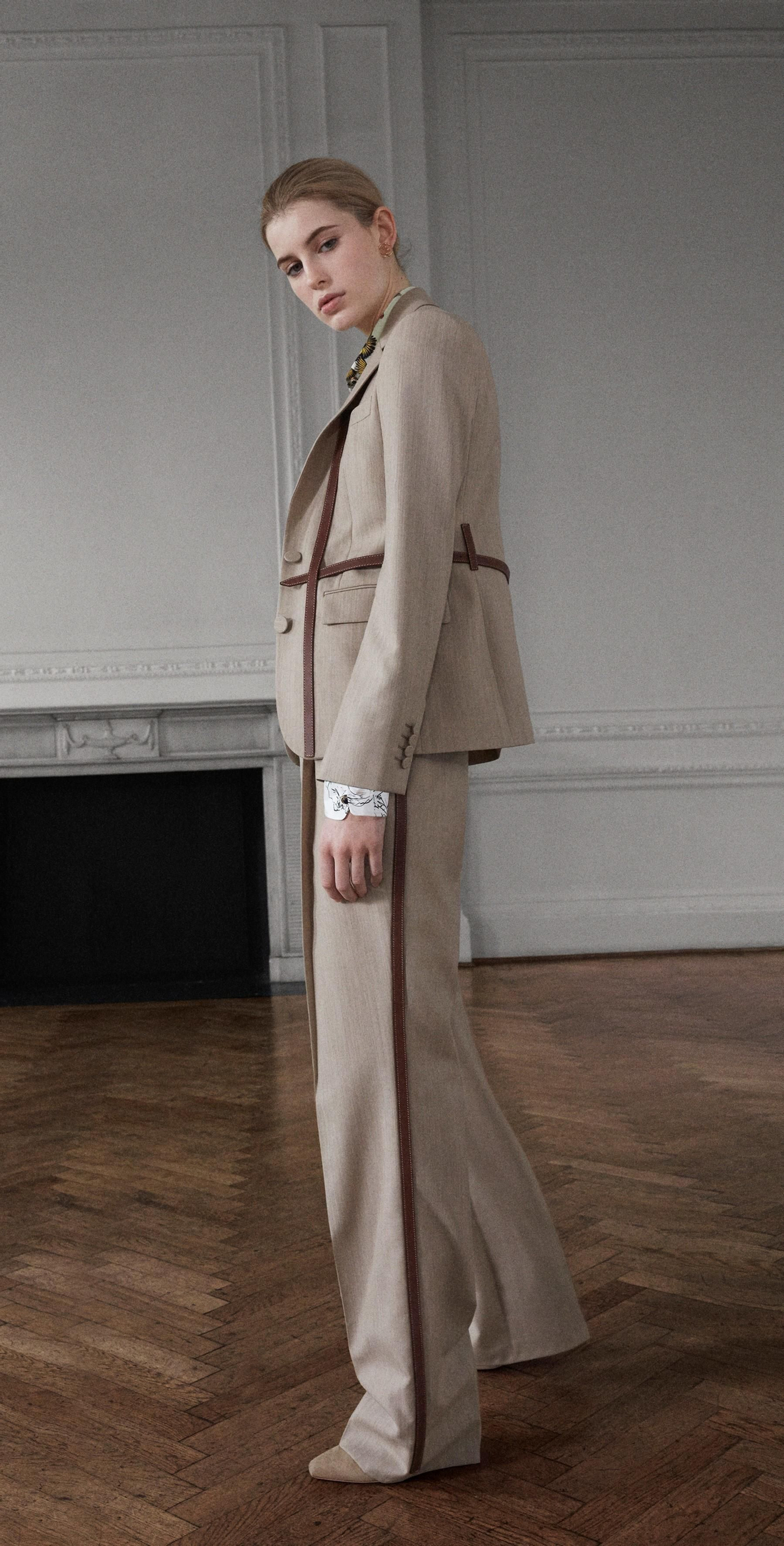 Burberry - Precolección Otoño Invierno 2019