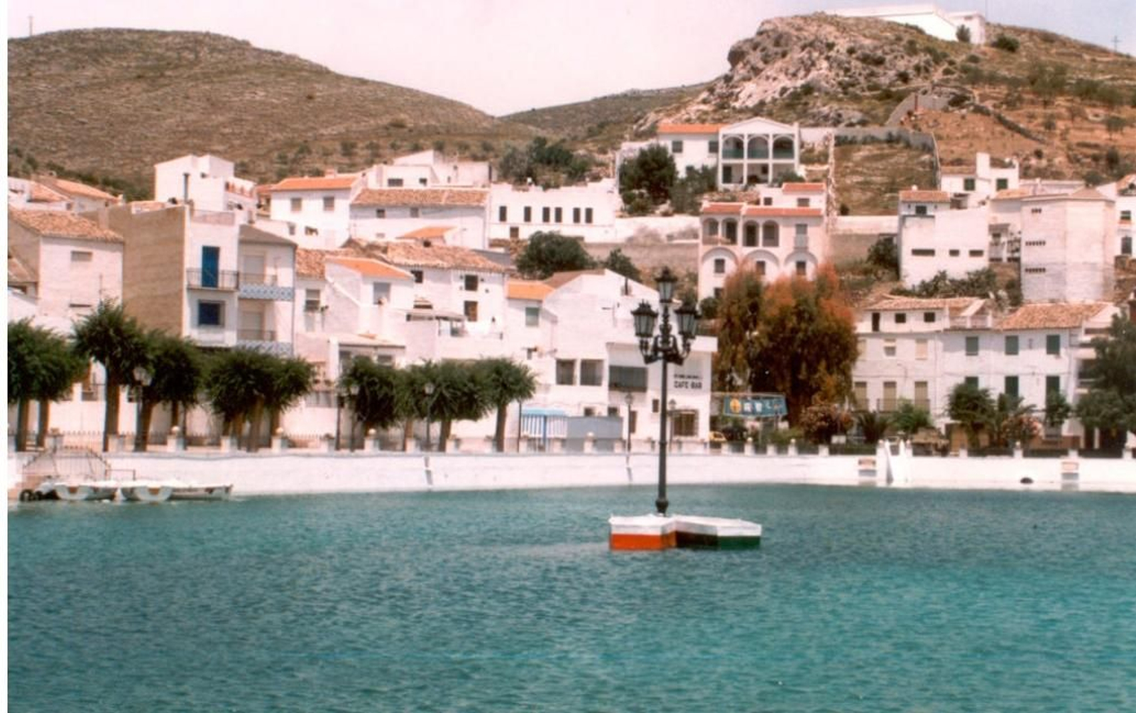 Conoce la historia de la Charca de Pegalajar y Fuente de la Reja: un legado patrimonial escrito con agua