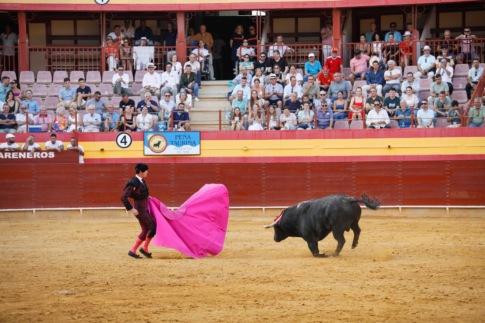 Imágenes de la corrida de toros en Roquetas de Mar
