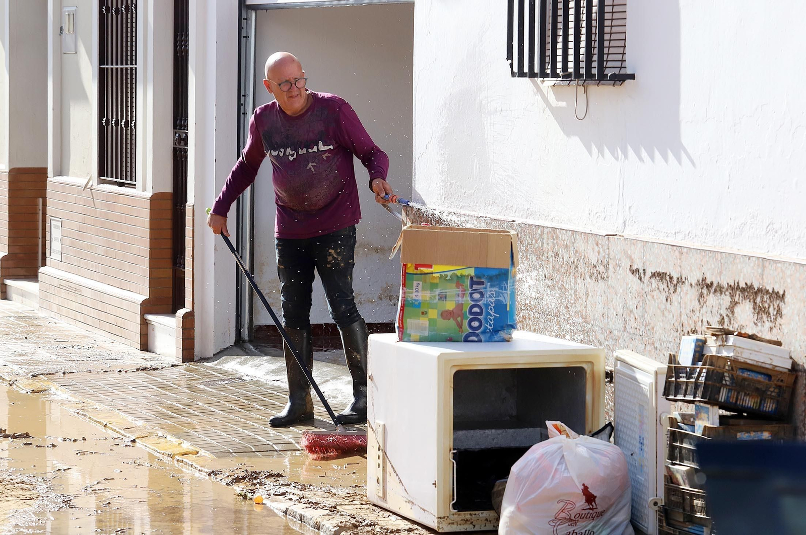 Imágenes de los destrozos provocados por el temporal en Lepe