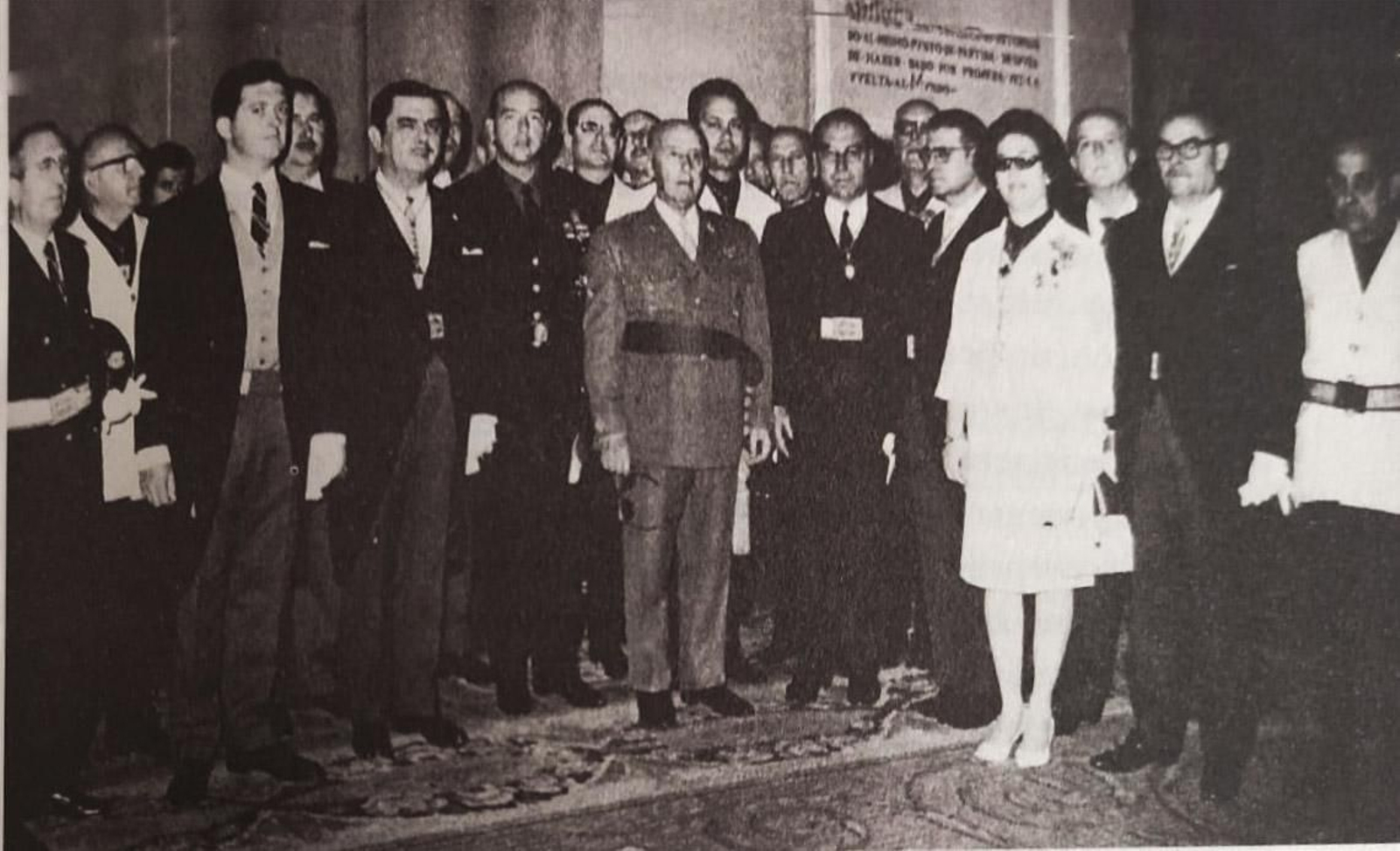 Alejandro Rojas-Marcos, en el Alcázar con Franco, Utrera Molina y Moreno de la Cova.