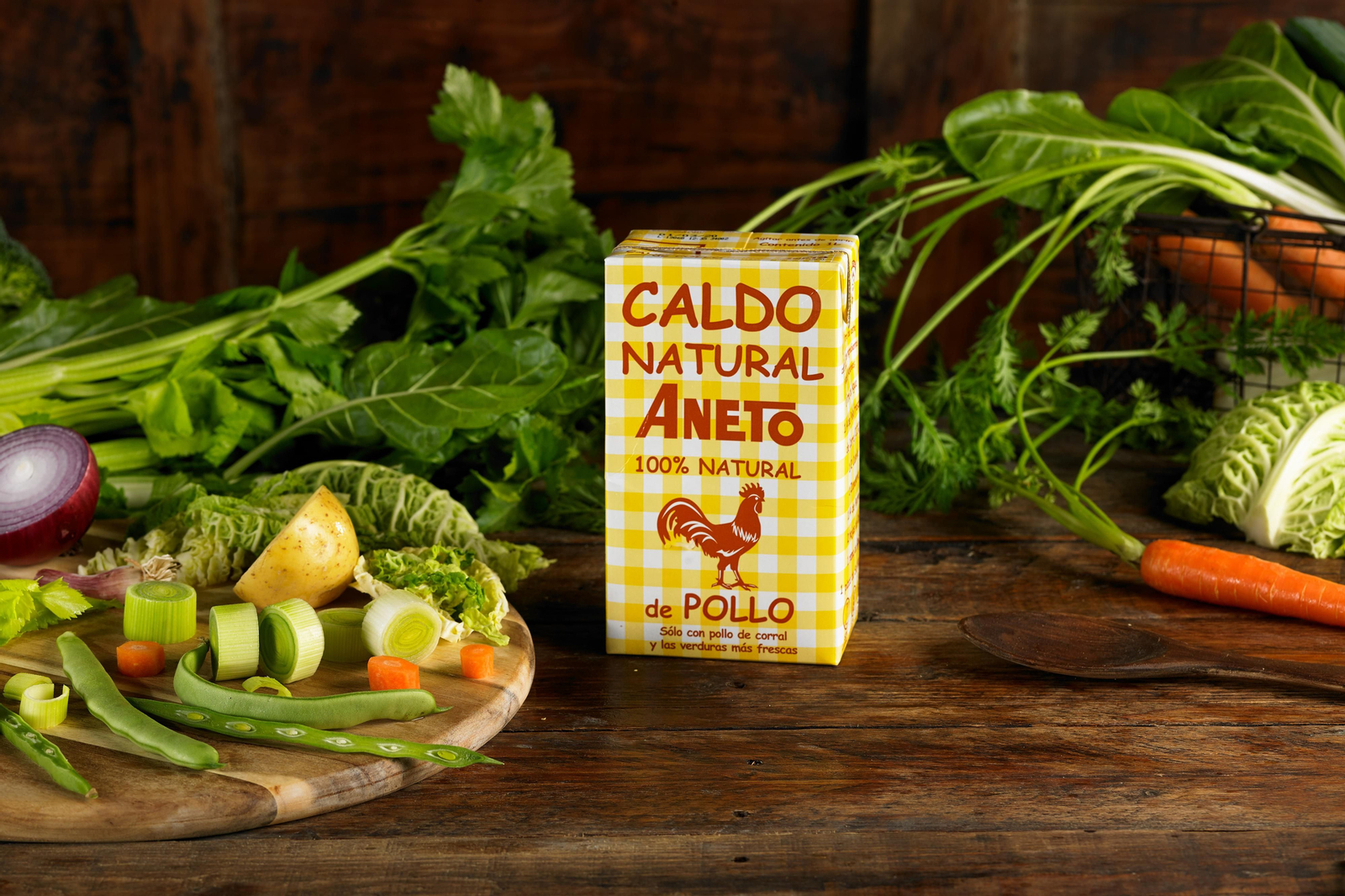 Caldo de Pollo Aneto  100% Natural.