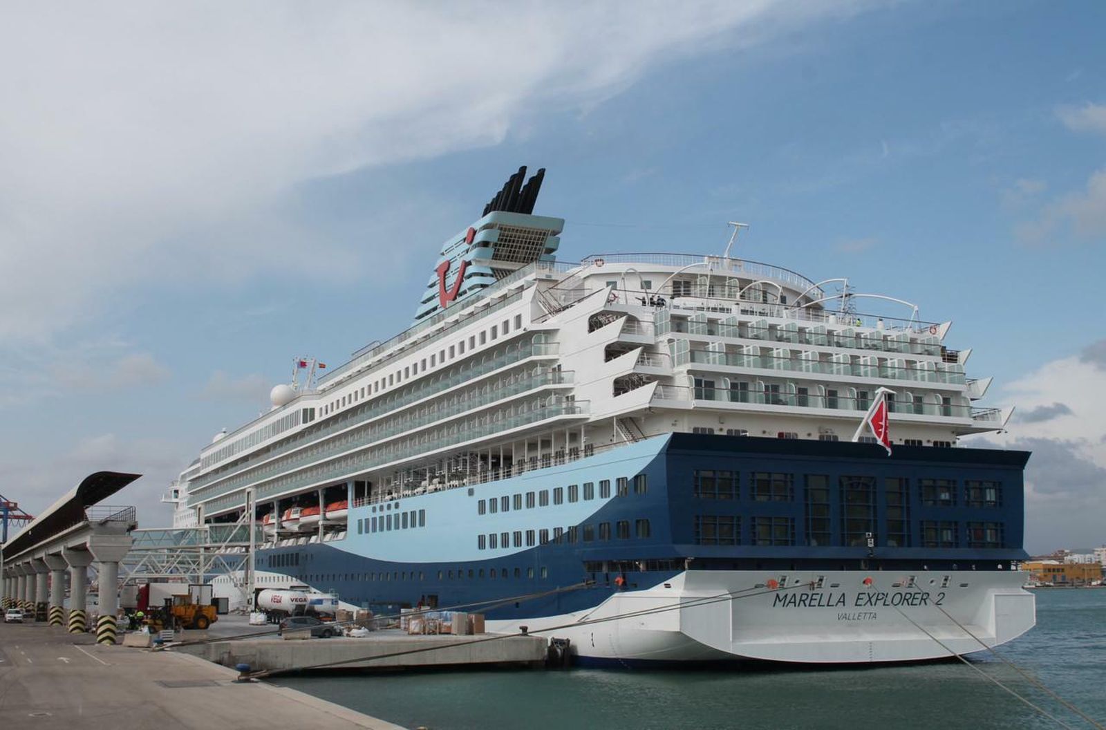 Las fotos del crucero ‘Marella Explorer 2’ atracado en el puerto de Málaga