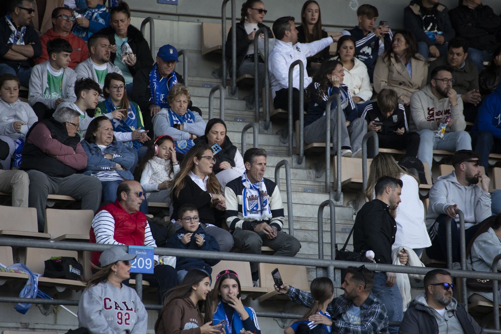 Búscate en el Xerez CD-Yeclano en Chapín