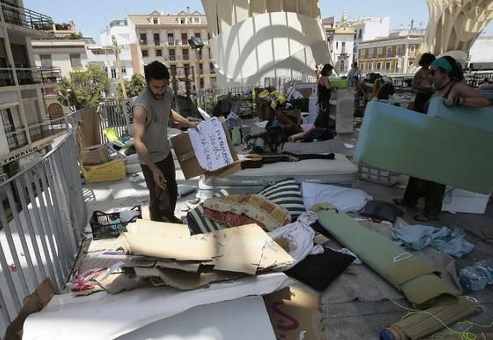 Desalojo en las 'setas'