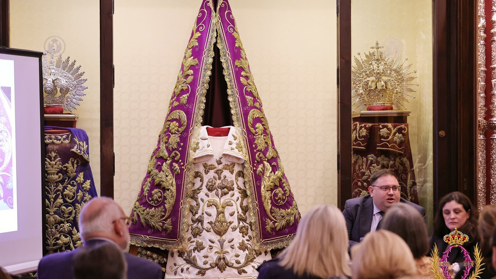 Acto de presentación del terno