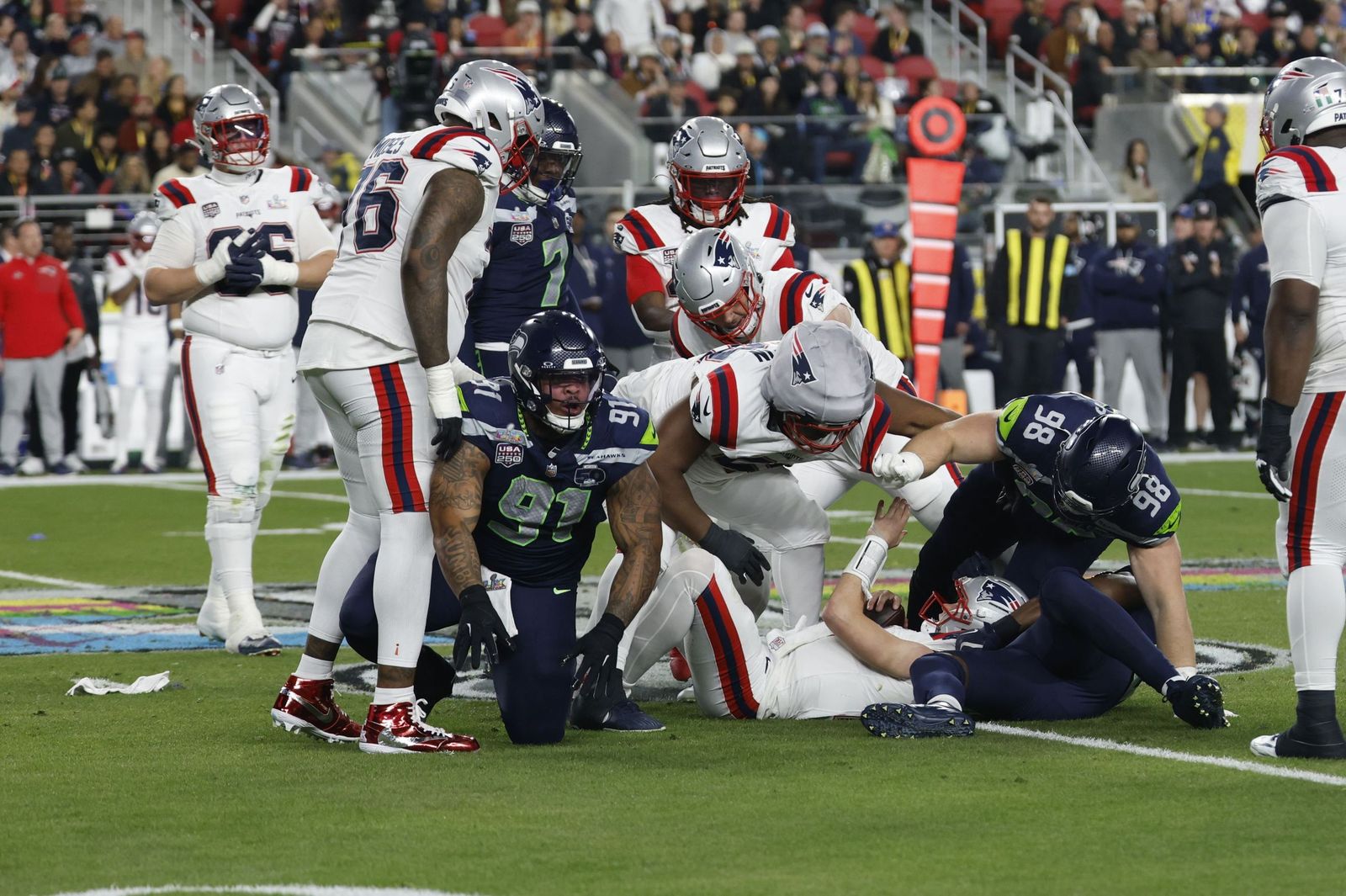 Las mejores fotos de la Super Bowl con la actuación de Bad Bunny