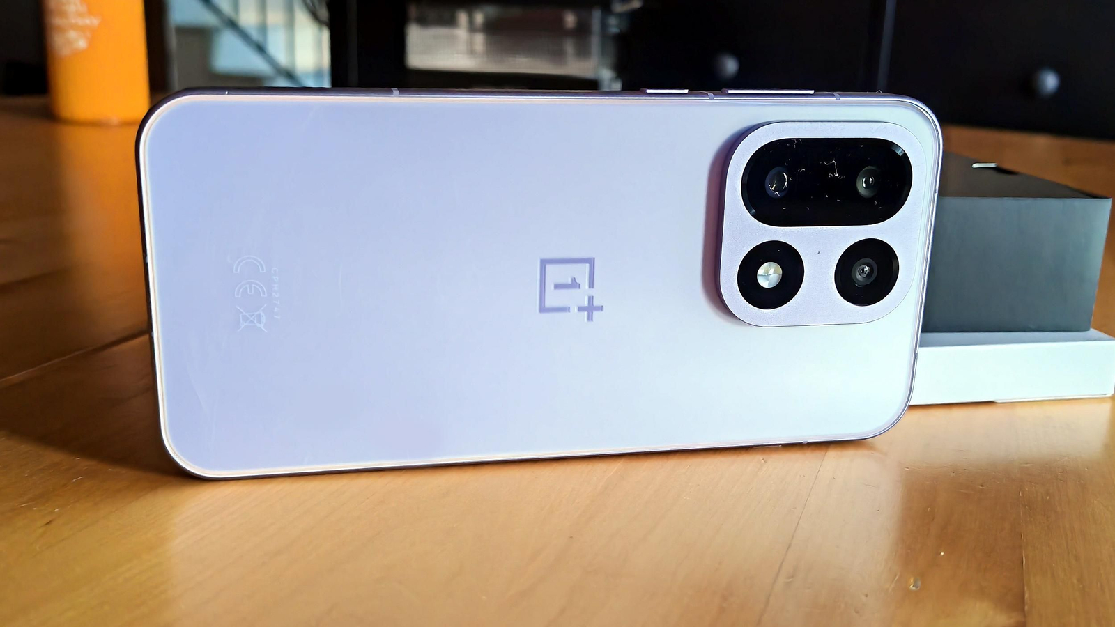 Imágenes del OnePlus 15