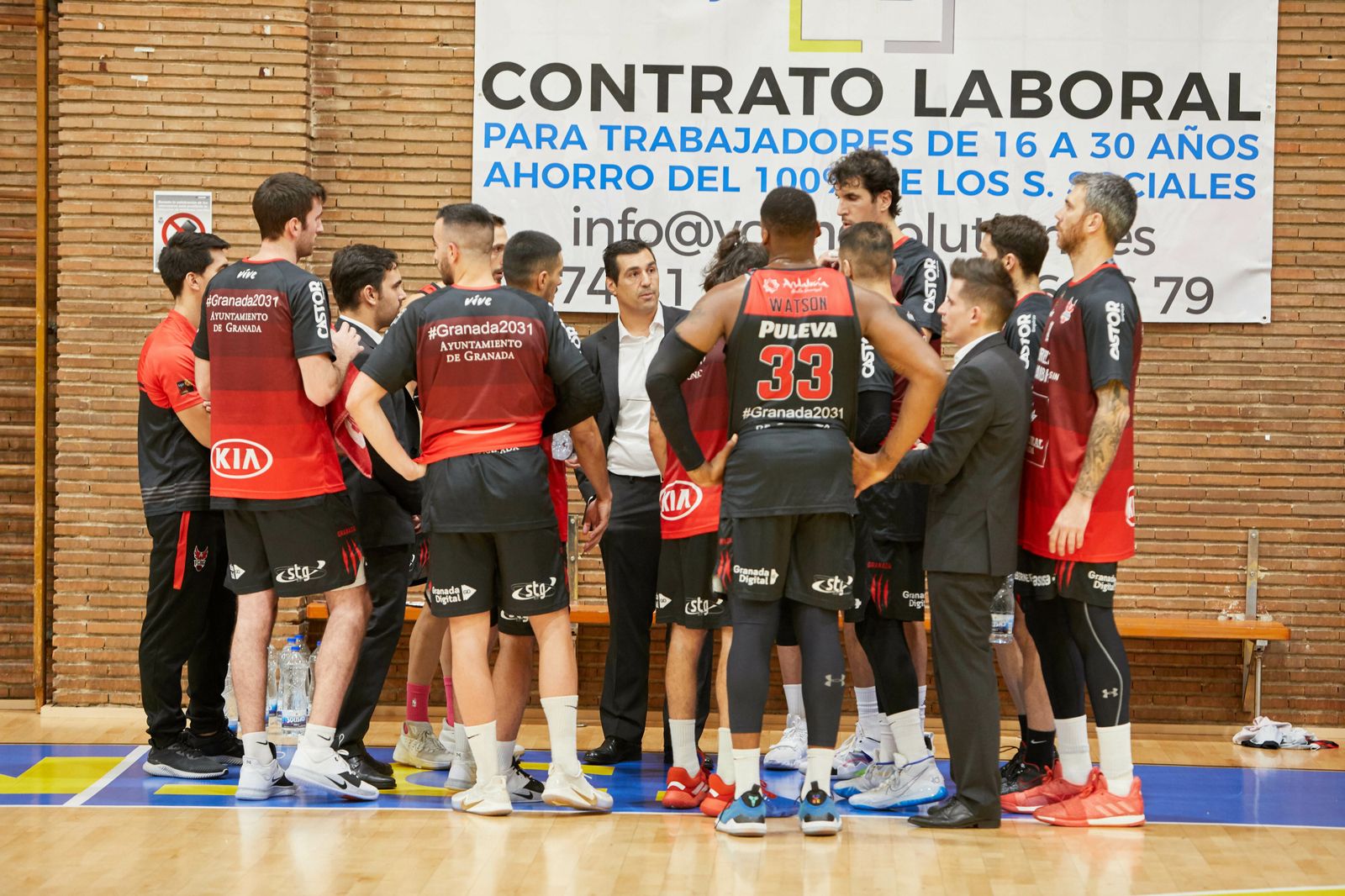 El equipo de Pablo Pin ha saldado con notable su primer mes de liga