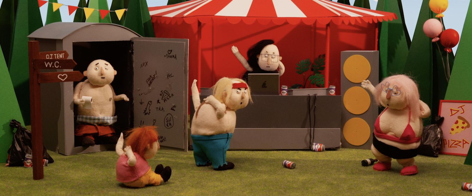 Humorístico espejo deformante de la vida cotidiana.