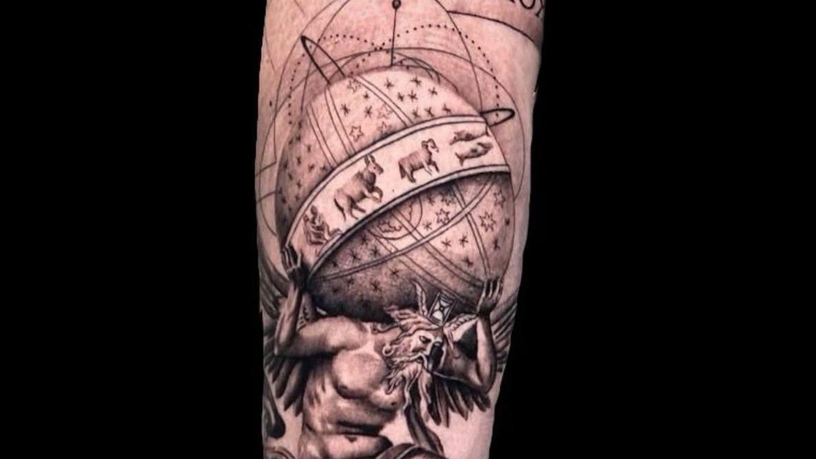 Otro tatuaje en su antebrazo.