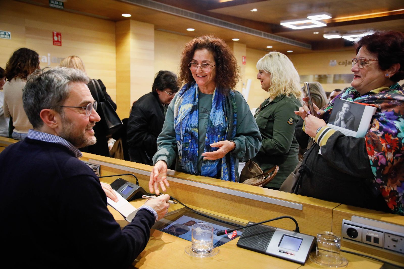 ¿Has estado en la presentación del libro de Máximo Huerta? Entra en la galería y buscate