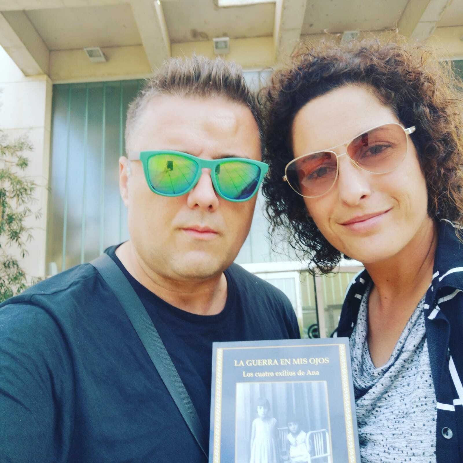 Fran Martín y Sonia Cervantes autores de ‘La guerra en mis ojos. Los cuatro exilios de Ana'.