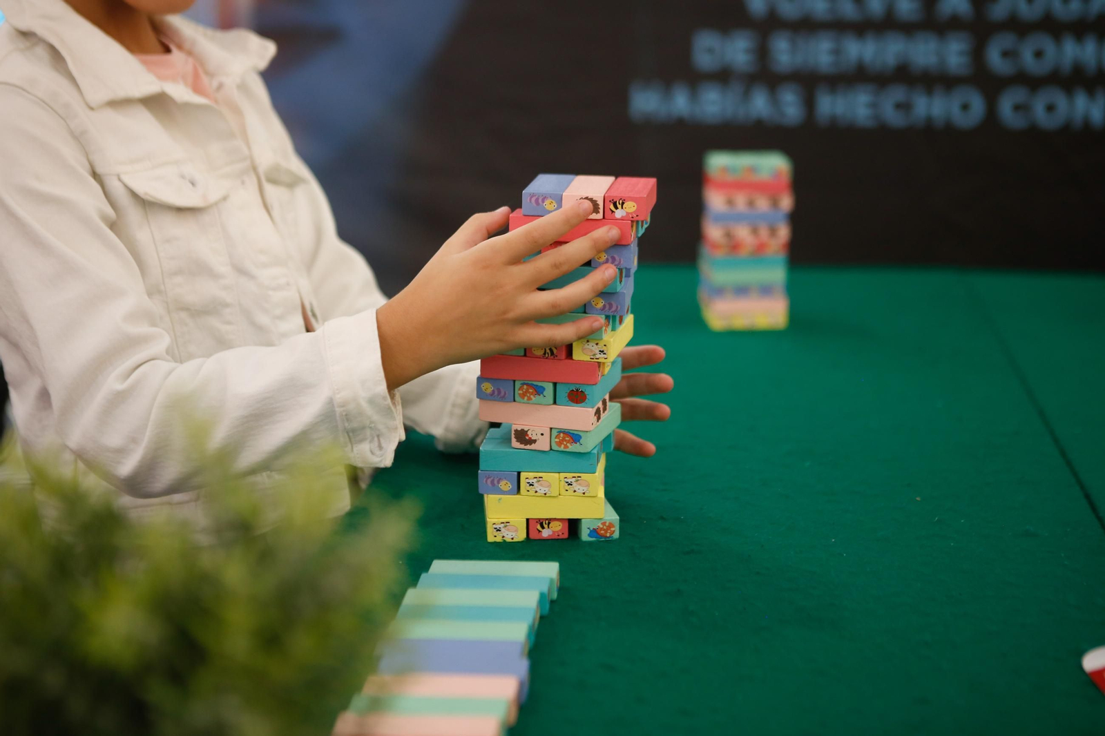 Fotos de la Zona Cero Pantallas del Centro Comercial Puerta Europa de Algeciras