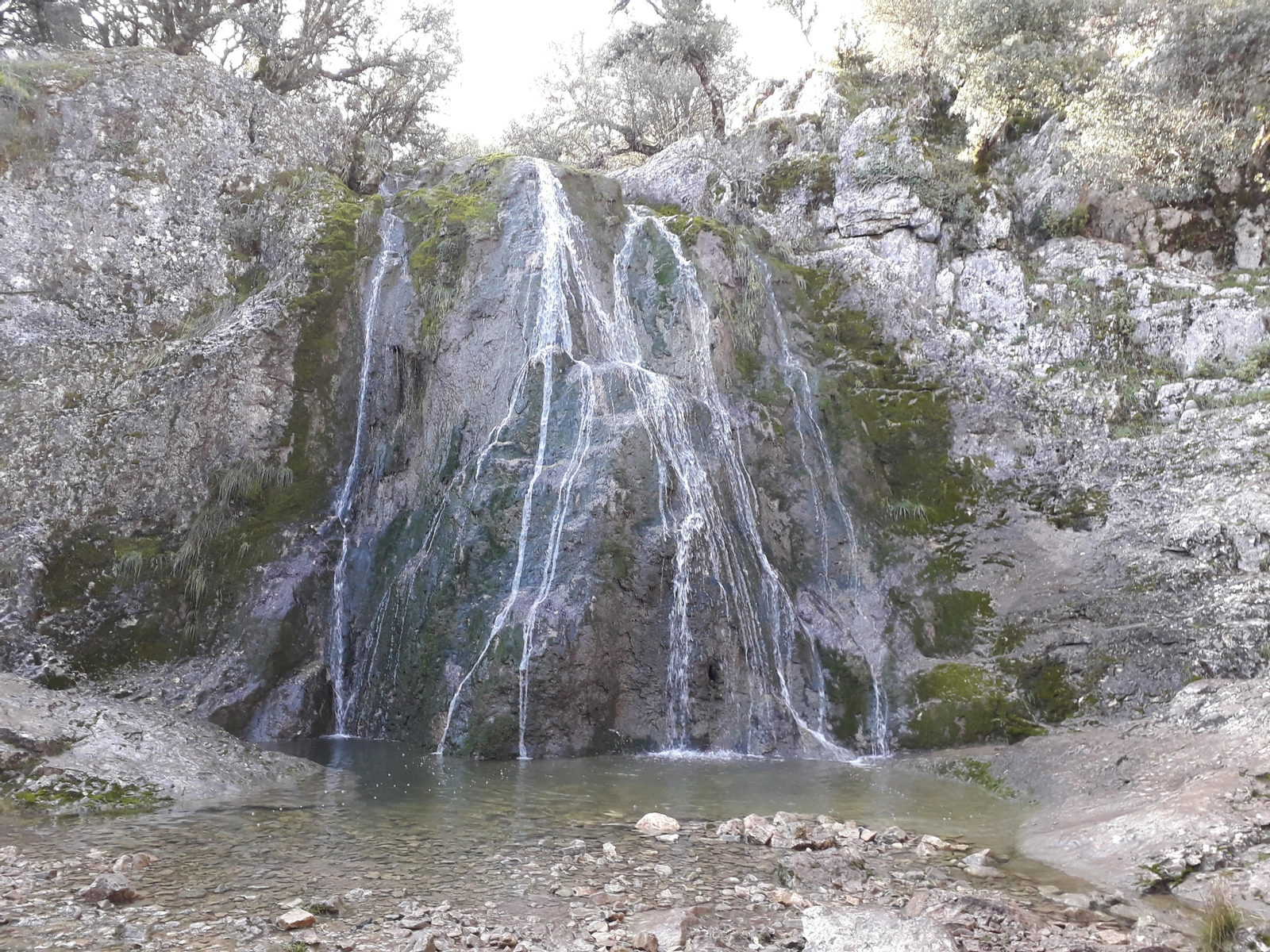 Salto de agua de las Chorreras bajas. Los ríos de Córdoba se llenan de vida