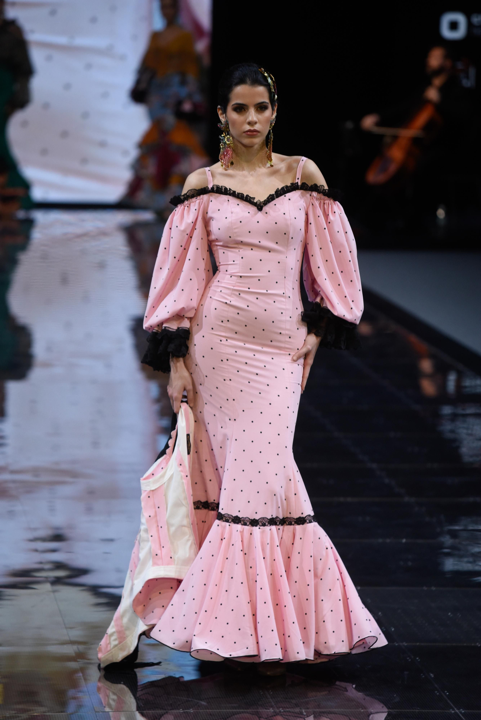 El desfile de Aurora Gaviño en SIMOF 2024, todas las fotos