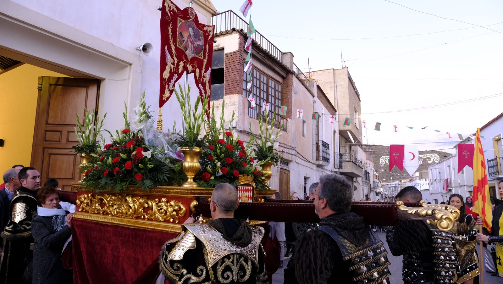 Gérgal festeja los Moros y Cristianos a lo grande