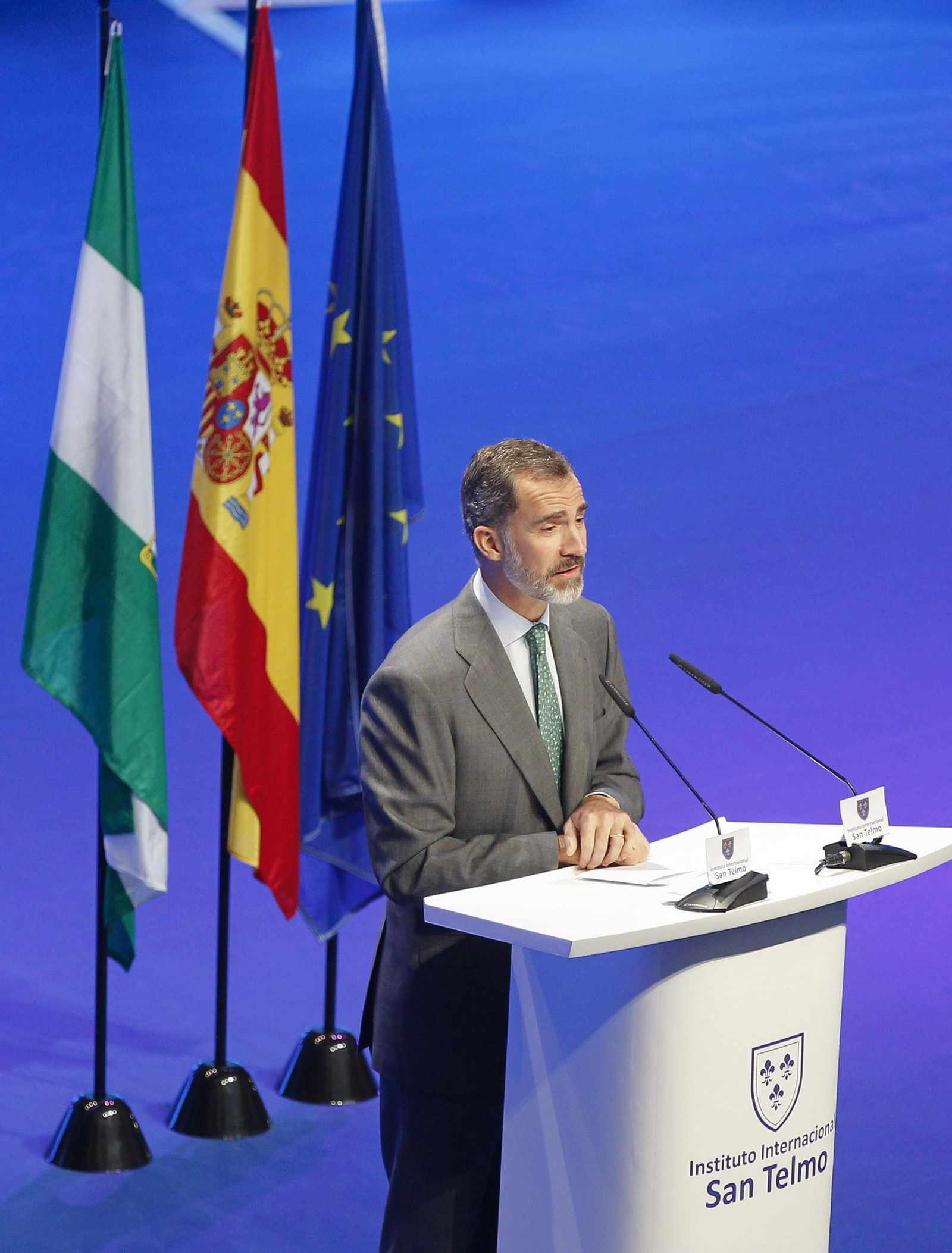 El Rey inaugura la Asamblea del Instituto Internacional San Telmo
