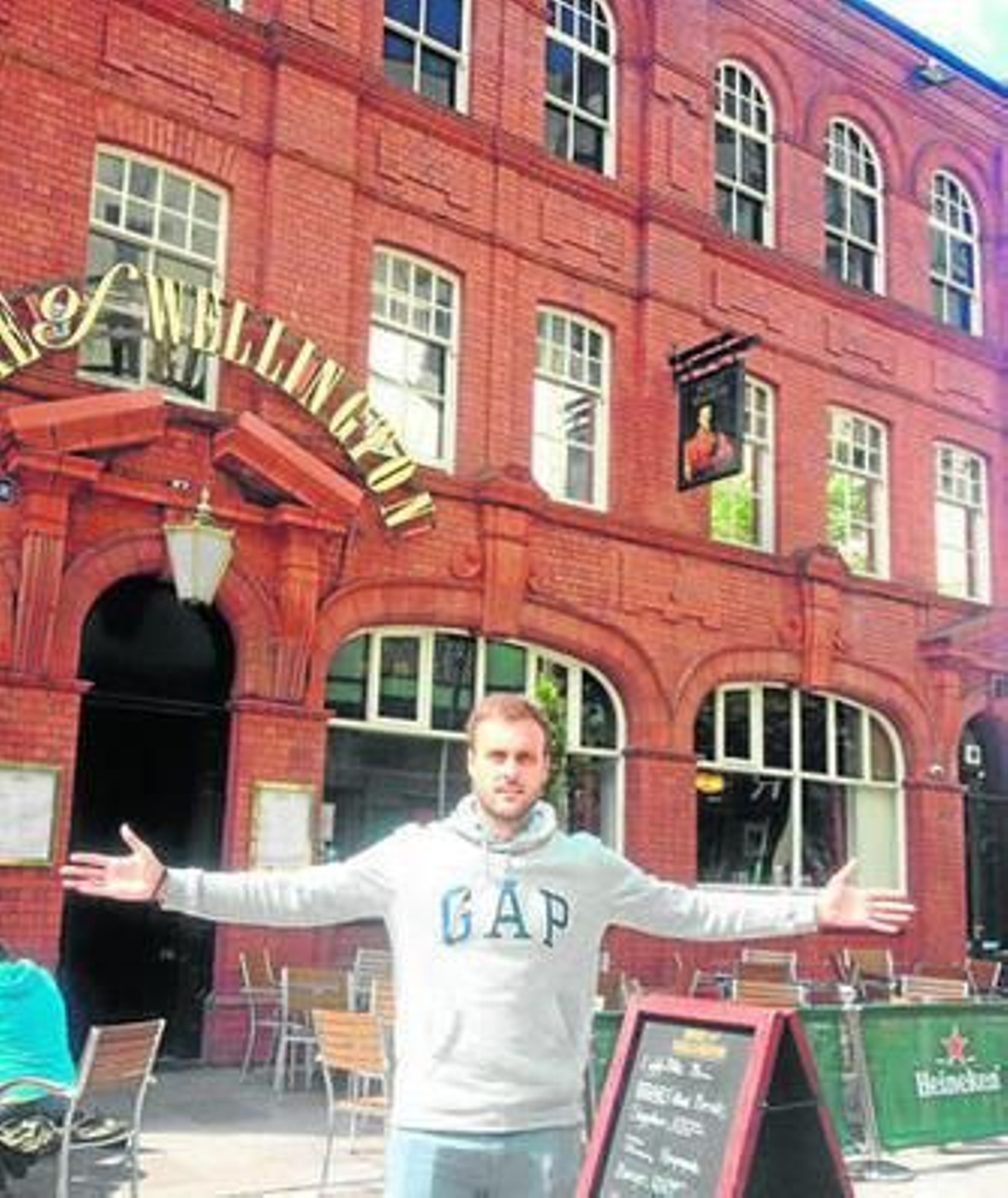 "Si sé que el Sevilla juega dos finales no me vengo"