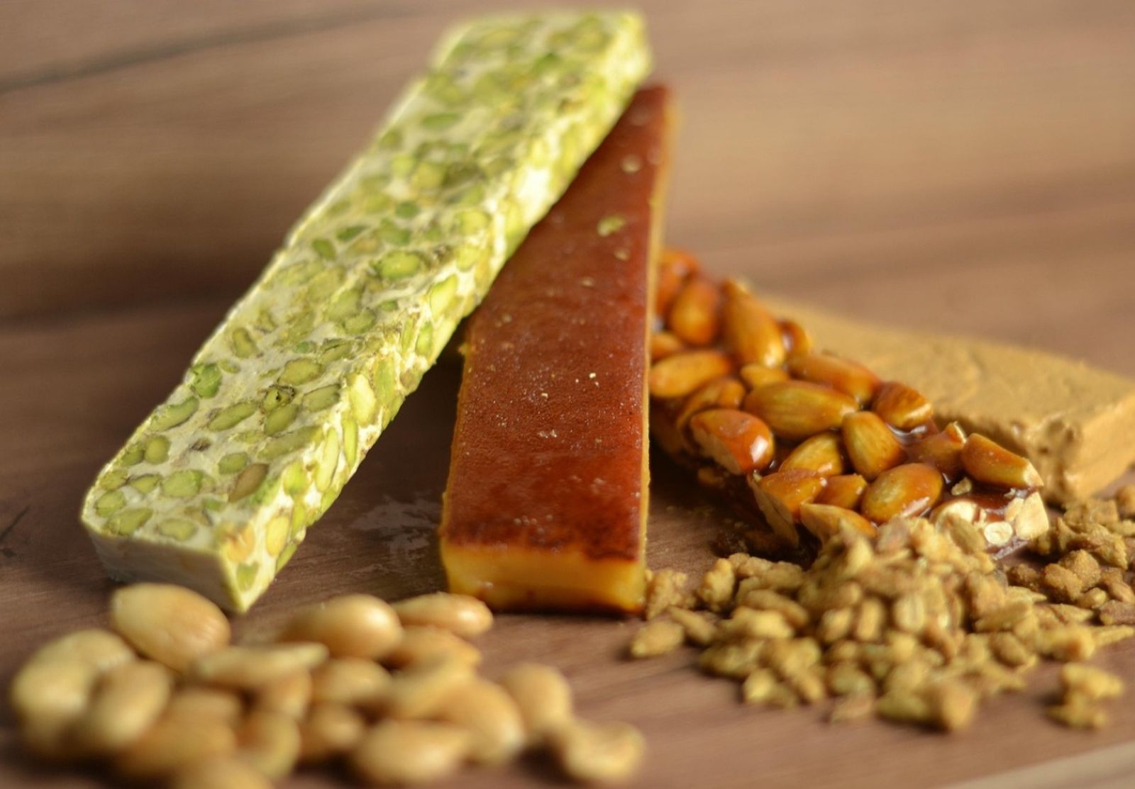 Una variedad de turrones.