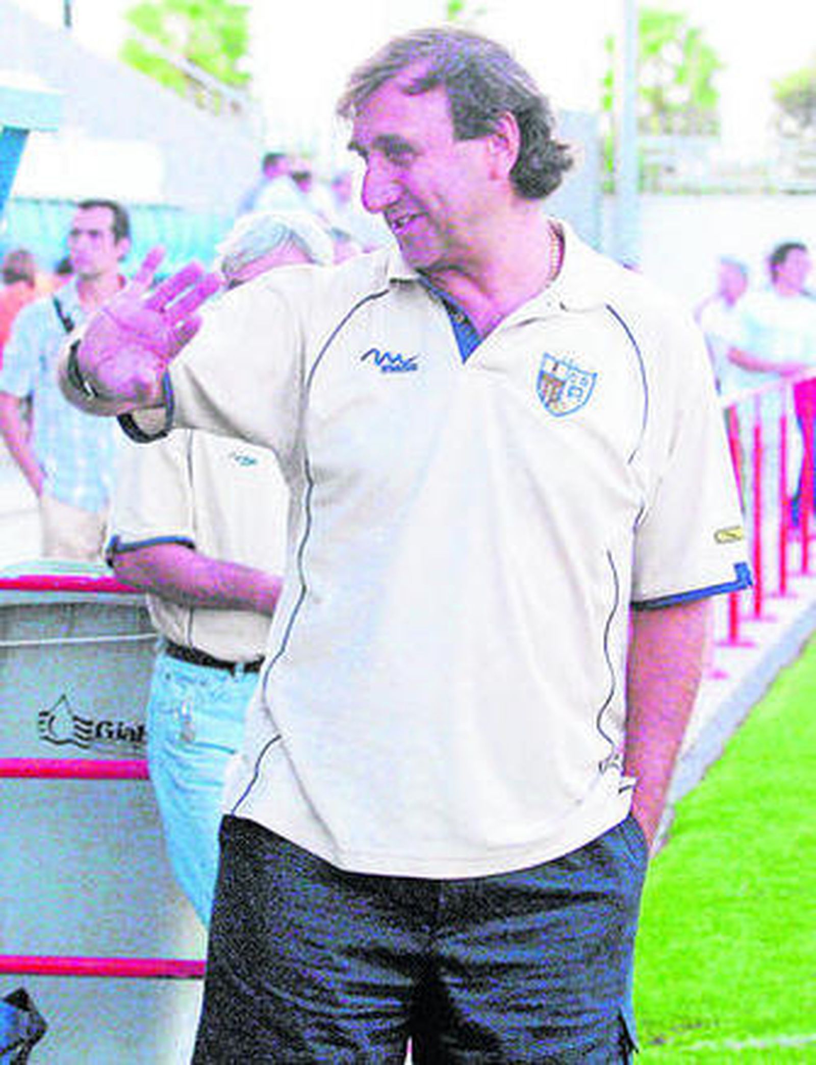 Asián, ex jugador, ex entrenador y ex secretario técnico del Algeciras.