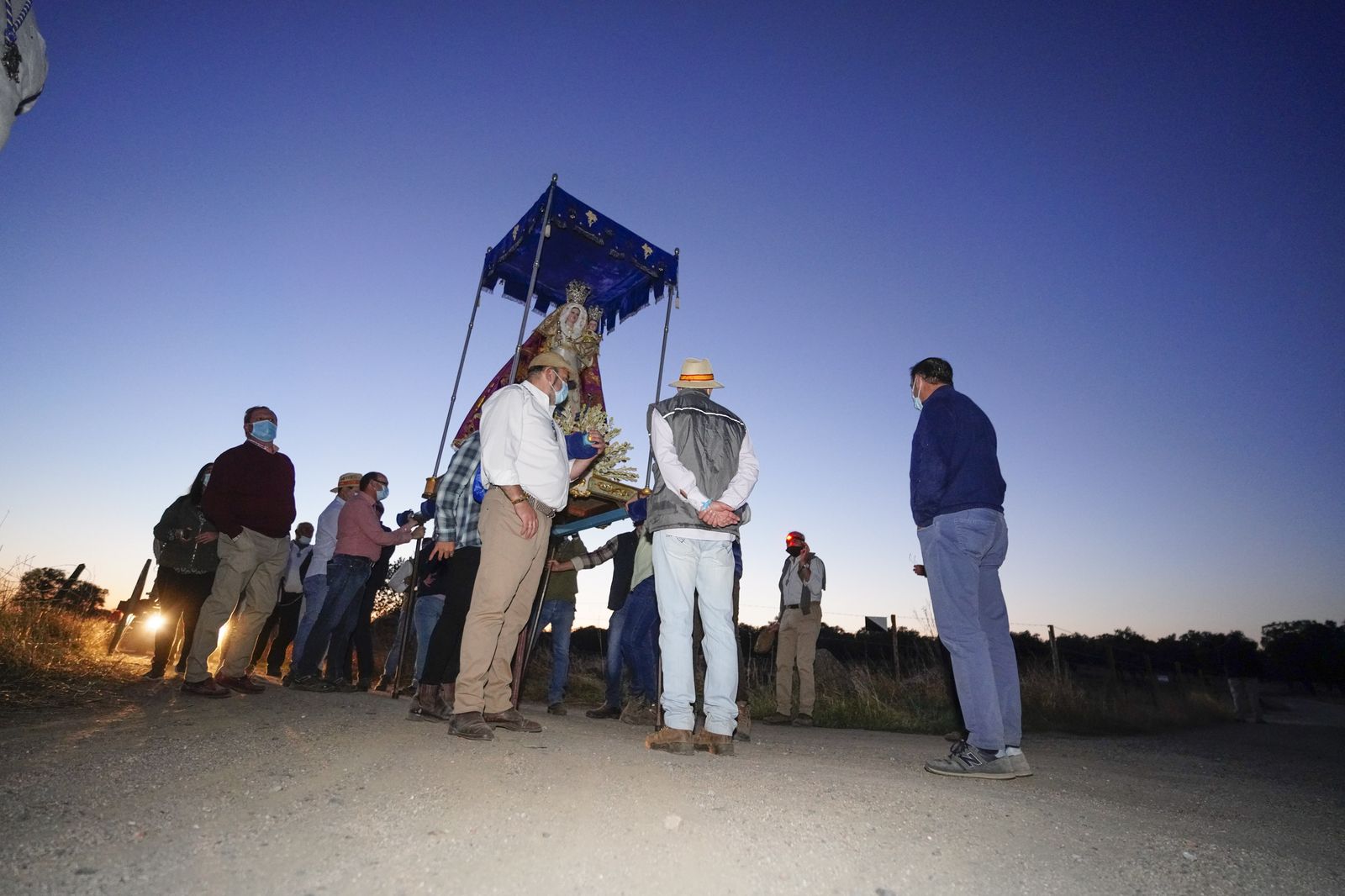 Las fotografías del traslado de la Virgen de Luna al santuario de La Jara