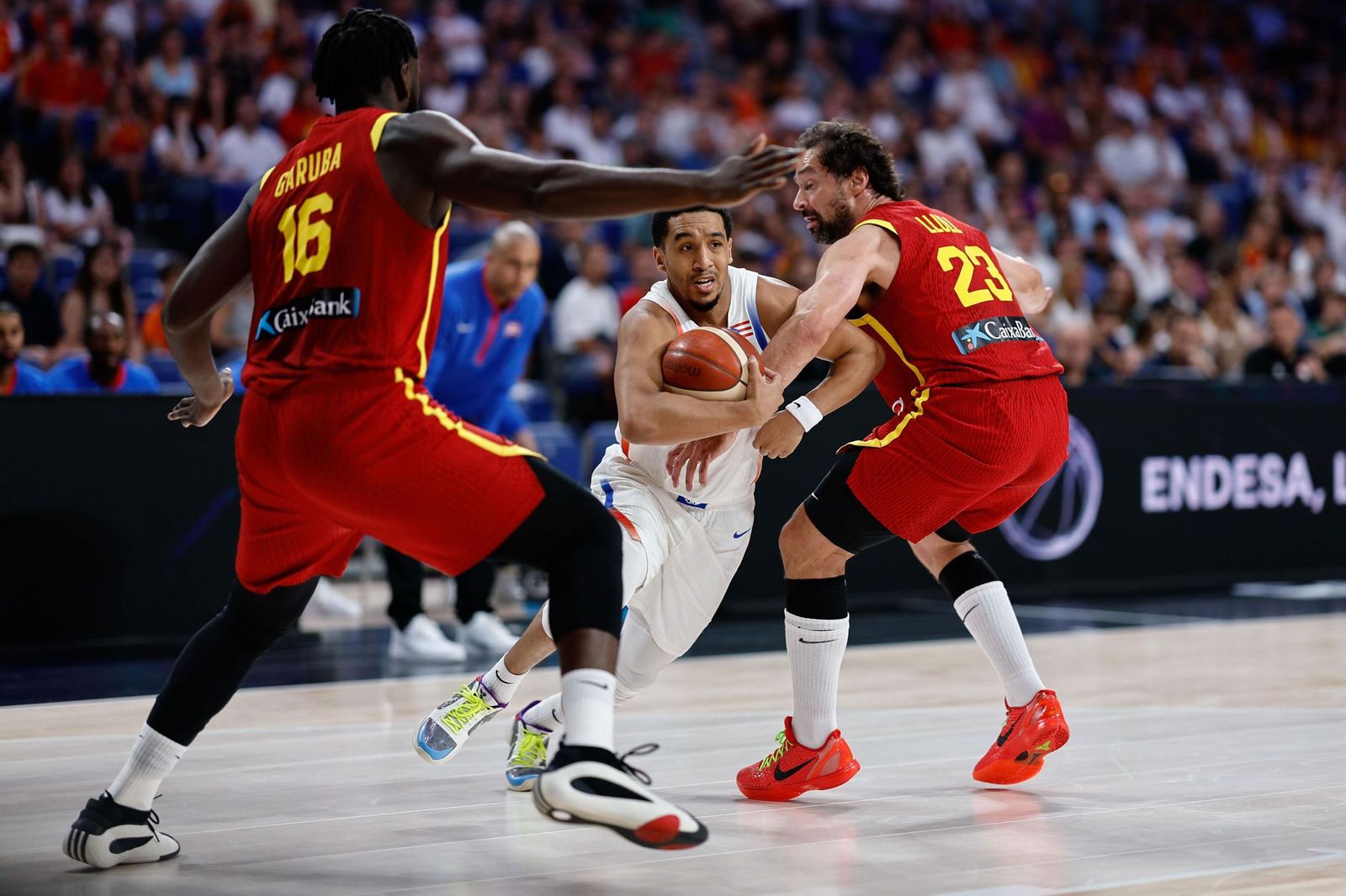 Alberto Díaz, en el homenaje a Rudy y en la lanzadera a París