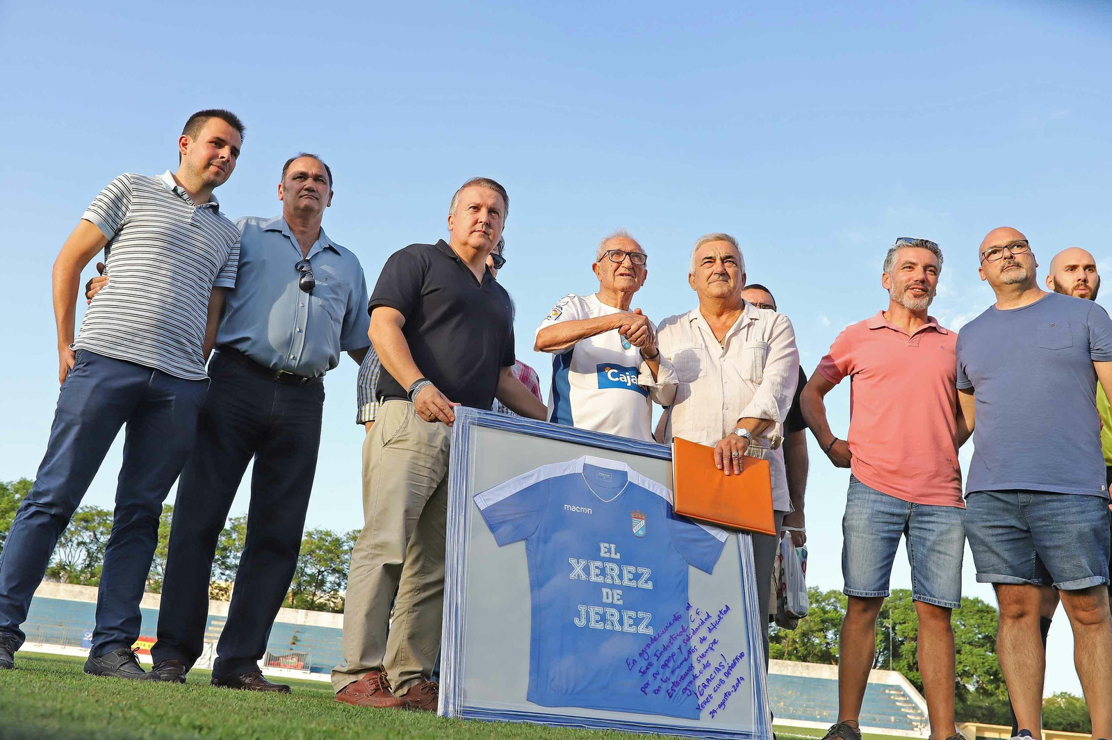 Amistoso Industrial-Xerez CD en La Juventud