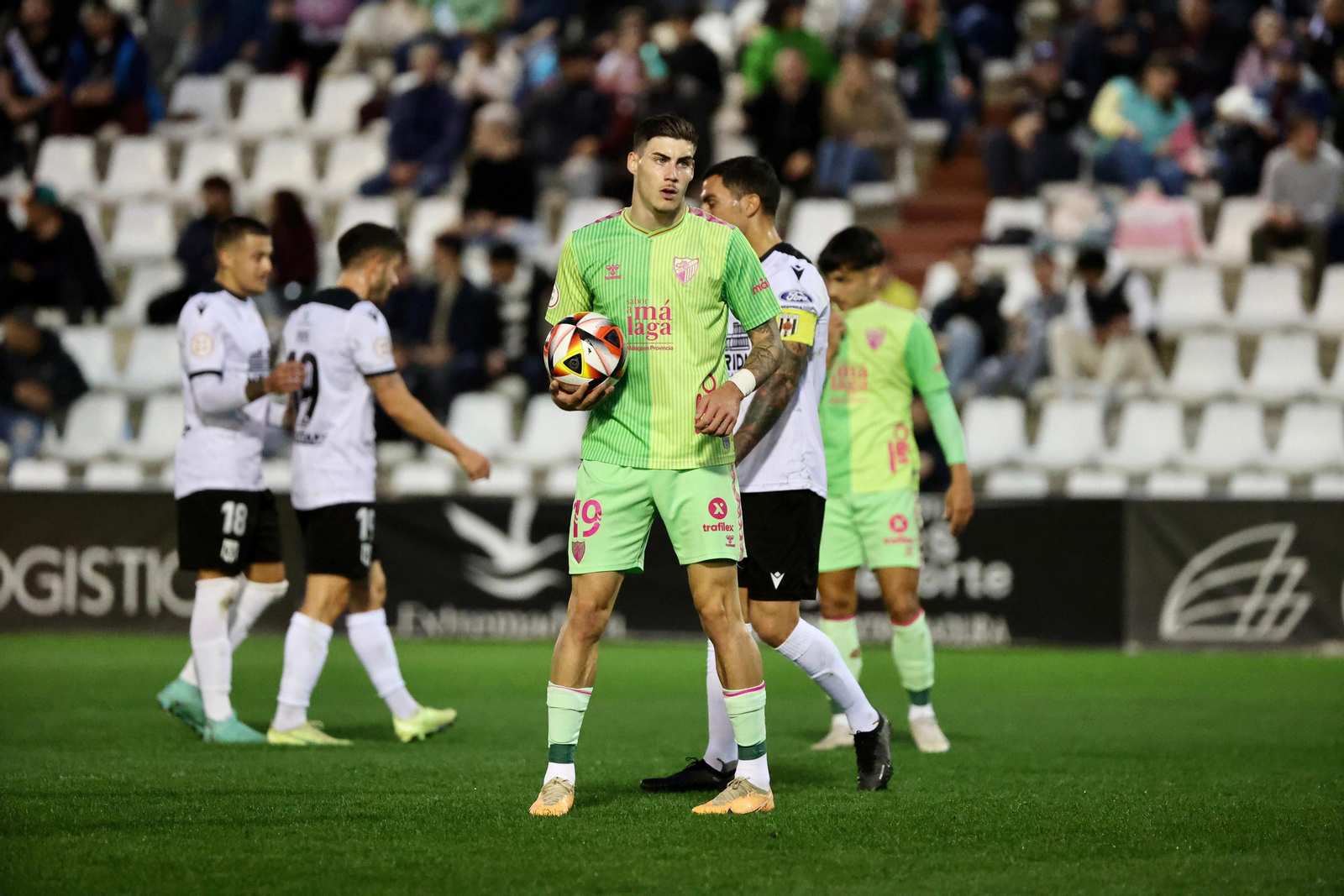 El AD Mérida - Málaga CF, en fotos