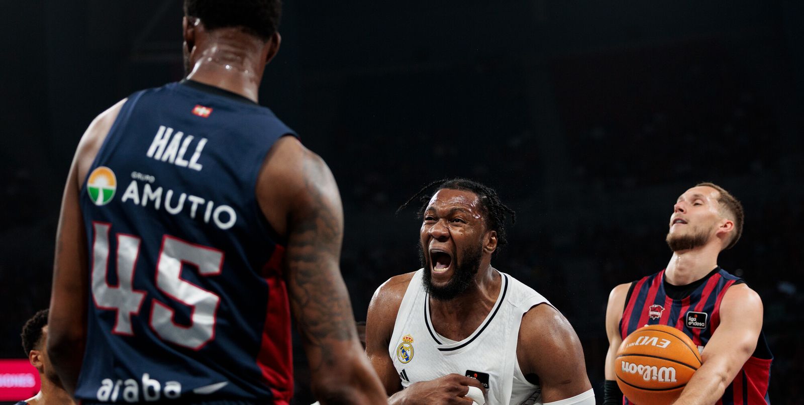 El Madrid tumba al Baskonia y espera a Unicaja o Barcelona en semifinales