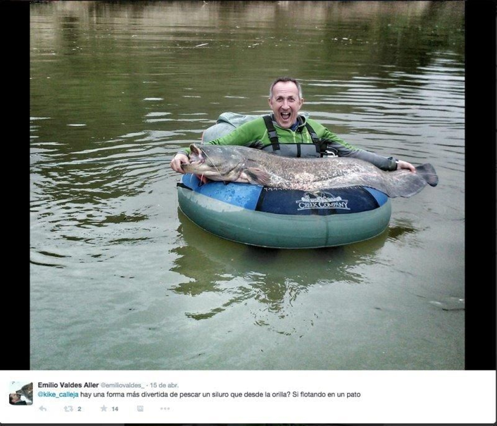 Kike Calleja presume de la captura (sin muerte) de un siluro en el Ebro.