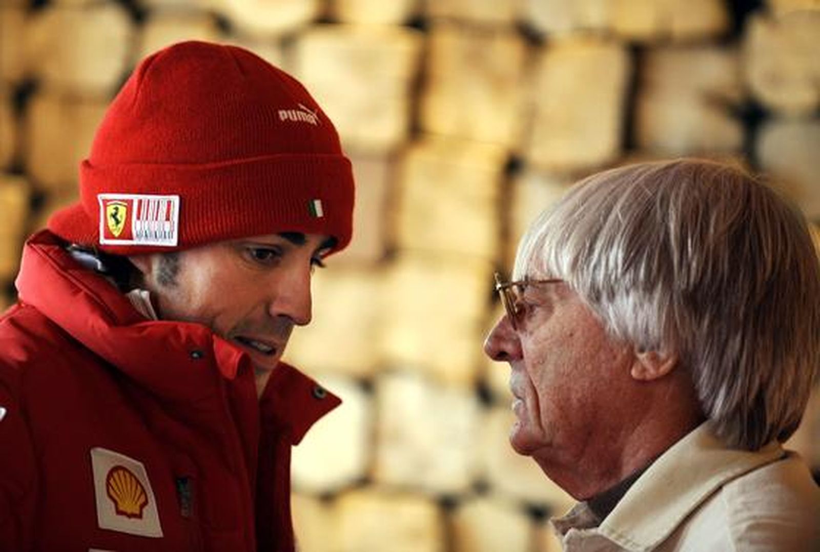 Alonso conversa con Bernie Ecclestone en Madonna di Campiglio.

Foto: Agencias