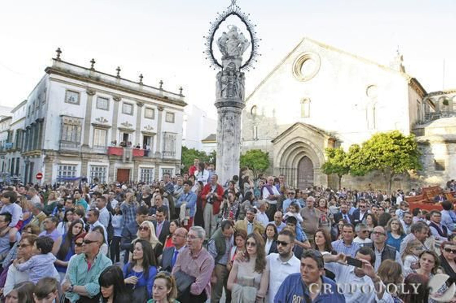 Foto: Pascual · Vanesa Lobo. Manuel Aranda