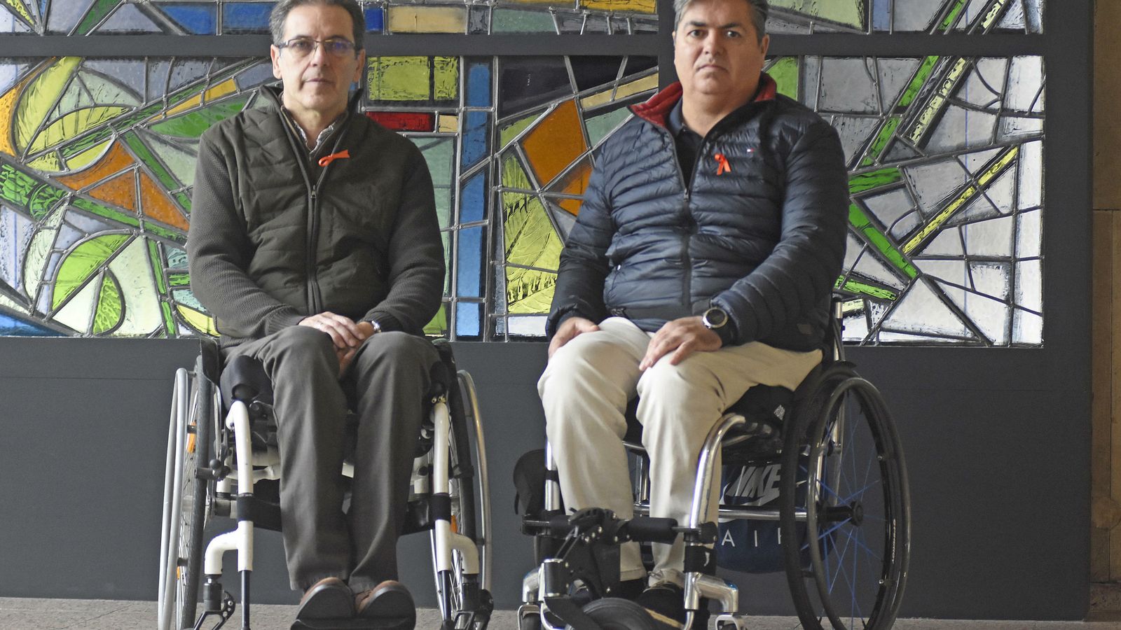 Manuel Castaño y Paco Pedrosa, miembros de Aspaym.