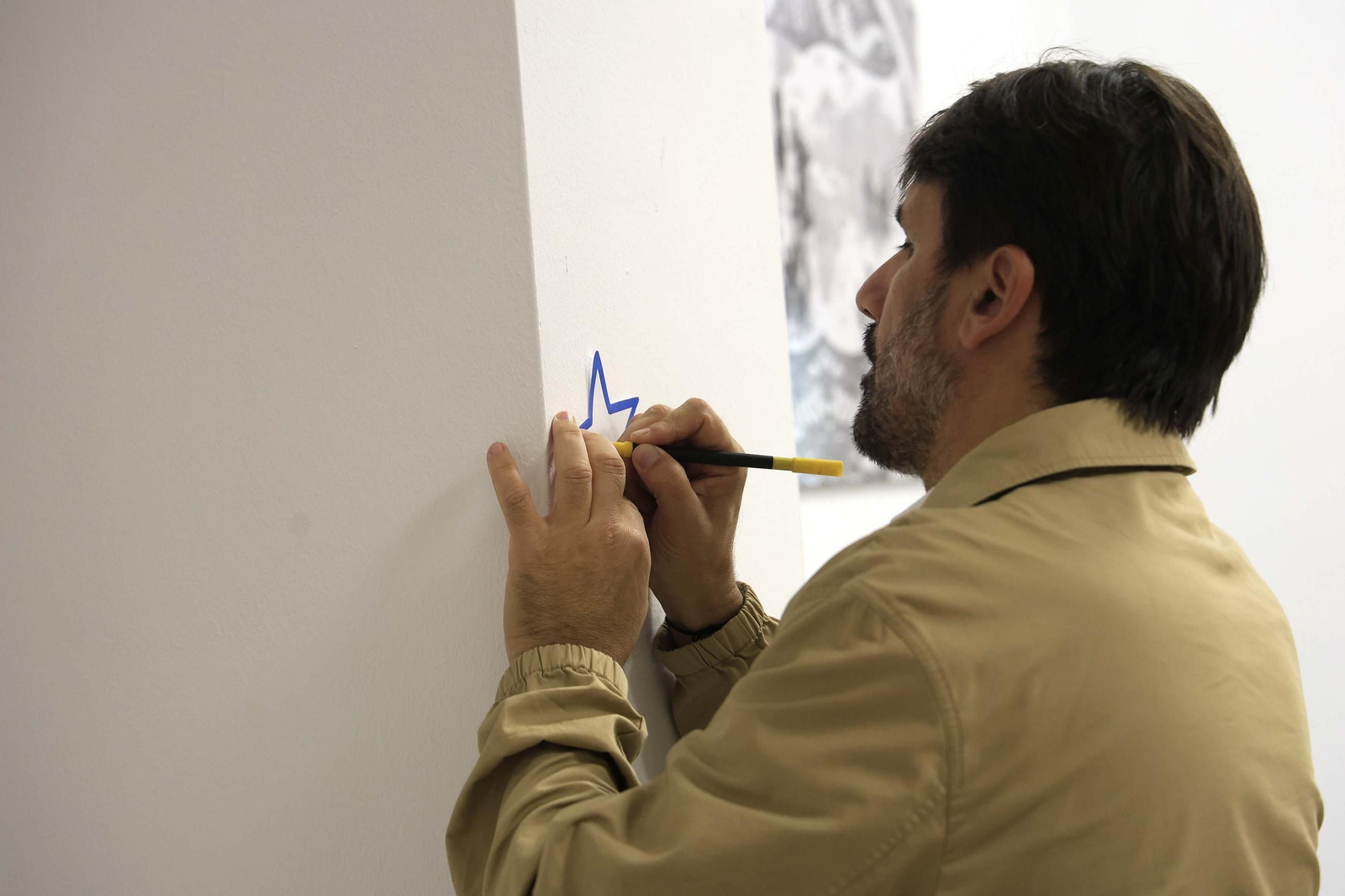 Las fotos del homenaje póstumo a Marian Díaz, directora de la Escuela Oficial de Idiomas de San Roque
