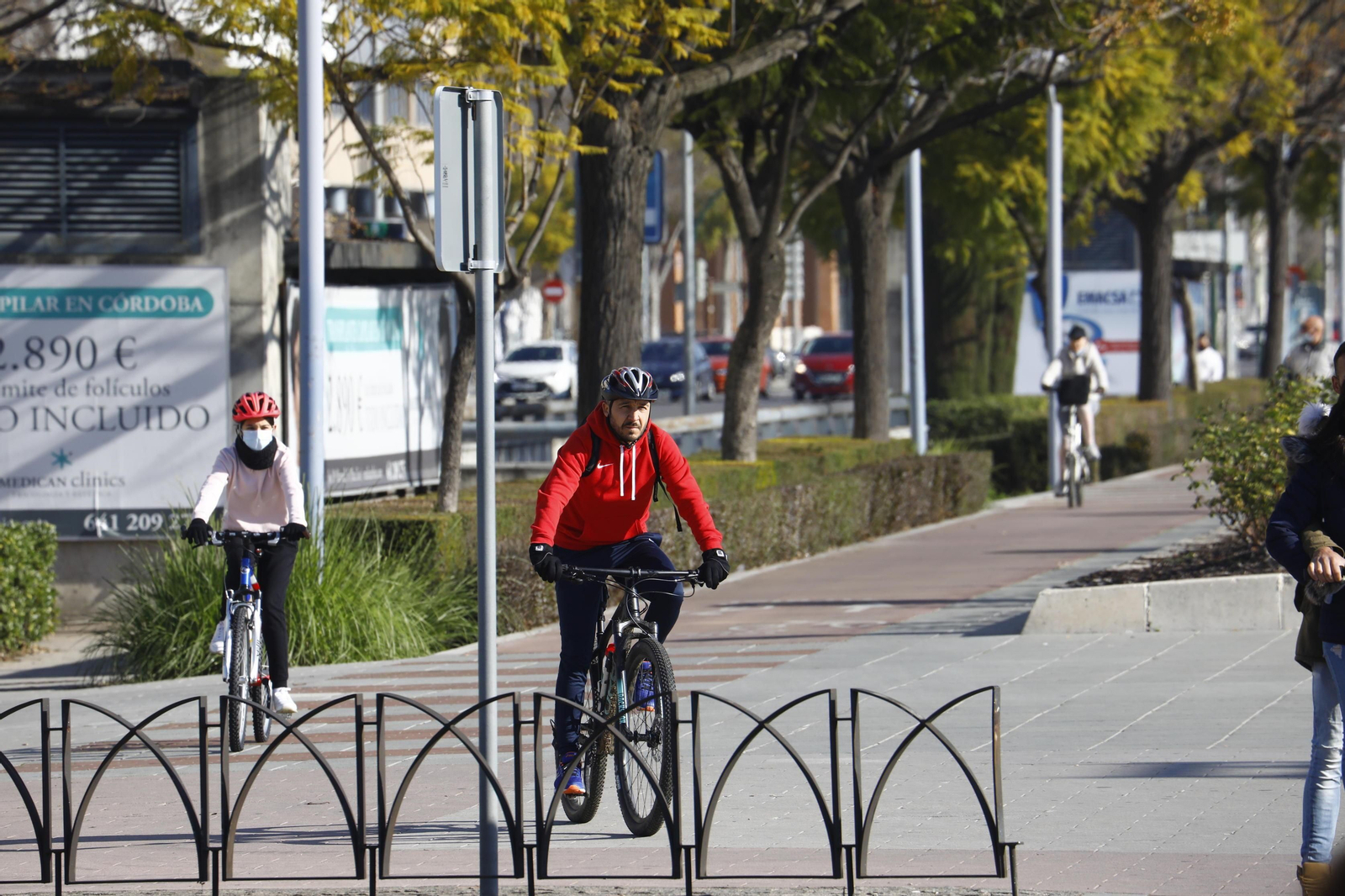 A ponerse en forma tras la Navidad: las fotografías de una jornada de entrenamiento en Córdoba
