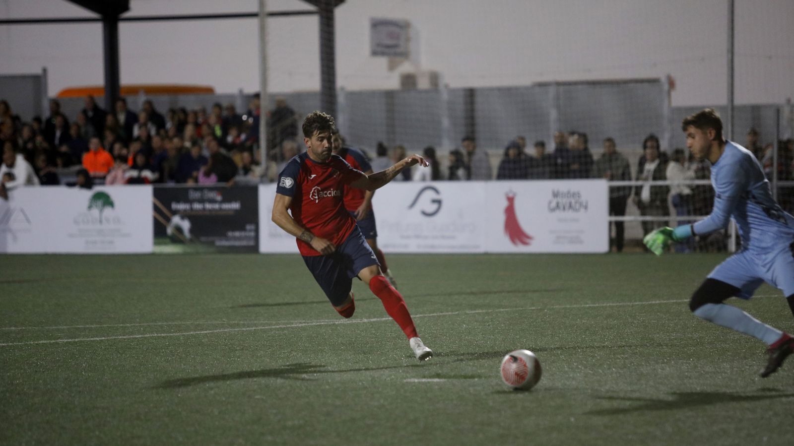 Las fotos de la visita del Cádiz CF para celebrar el 50 aniversario del CD Guadiaro