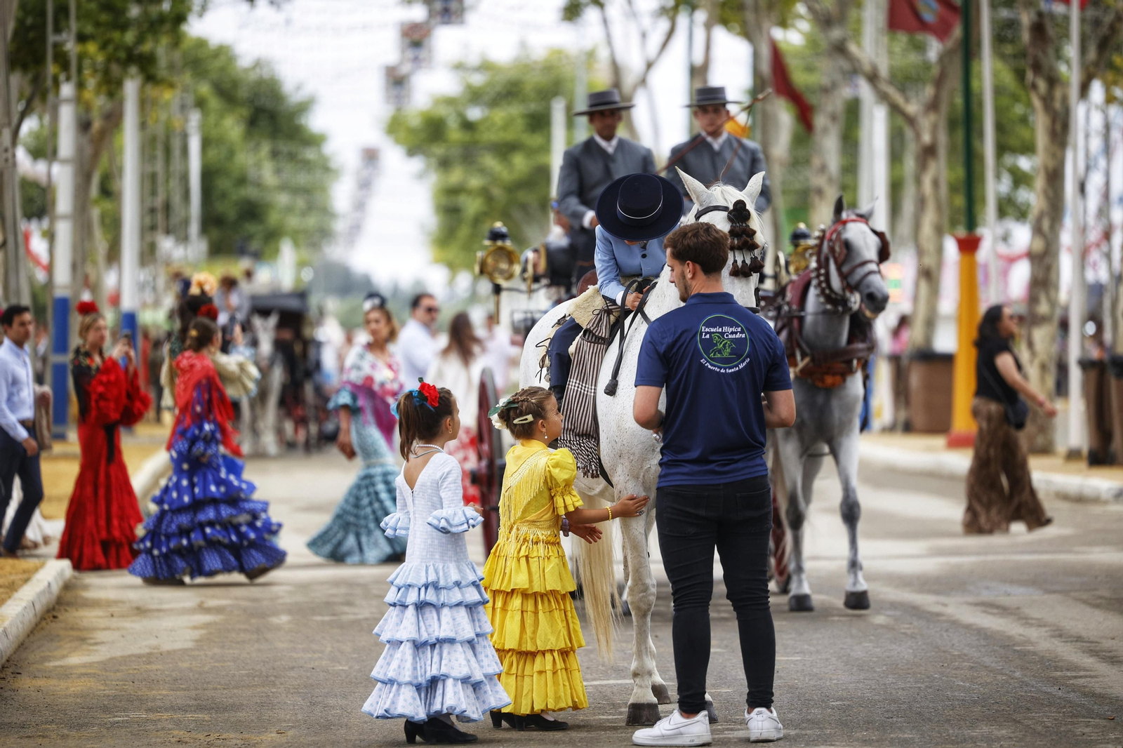 Las imágenes de la jornada del viernes de la Feria de El Puerto 2024