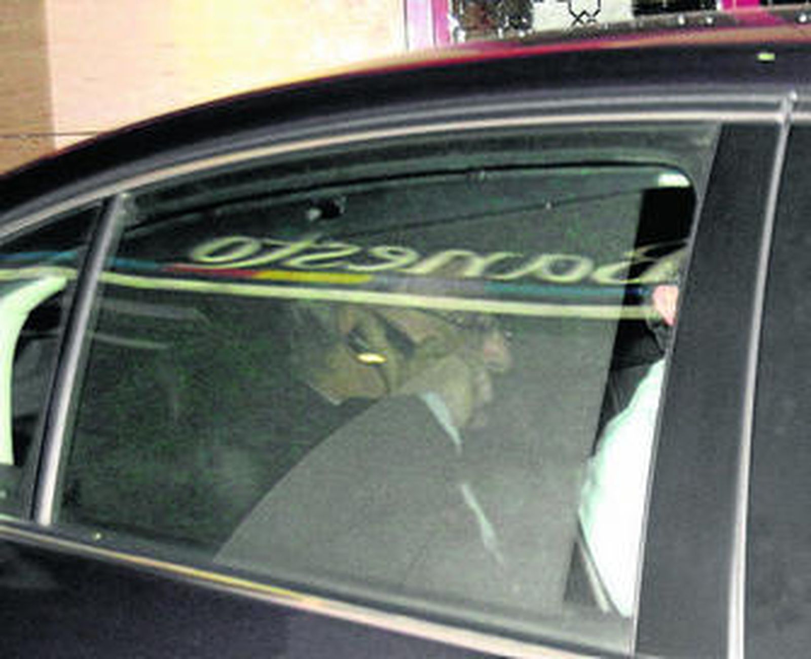 Manuel Azuaga, coordinador de la fusión, ayer, tras la reunión.