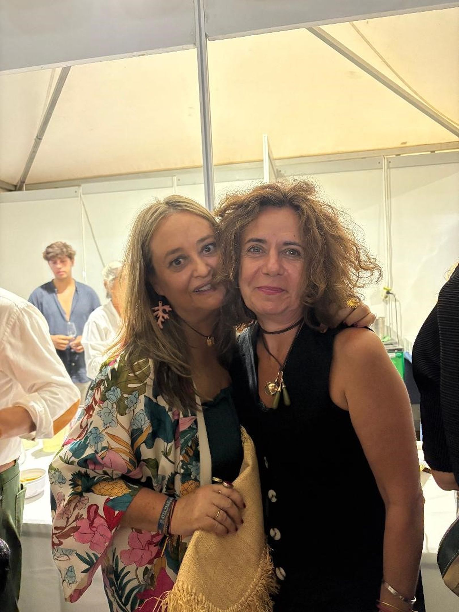 Chica Hidalgo Argüeso y Fátima Rodríguez Angulo.