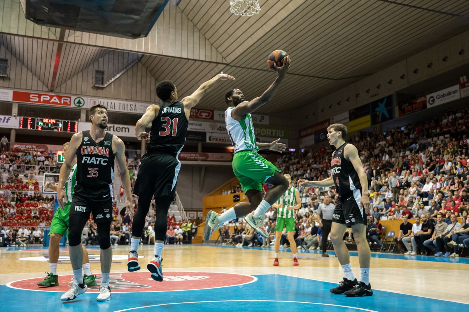 Las fotos del triunfo del Betis Baloncesto en Gerona