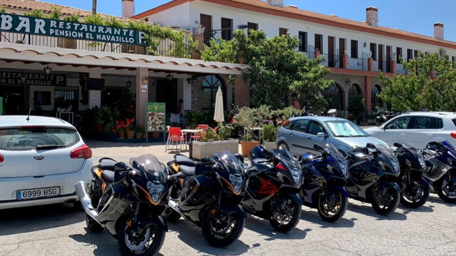 La entrada de la venta El Navasillo.