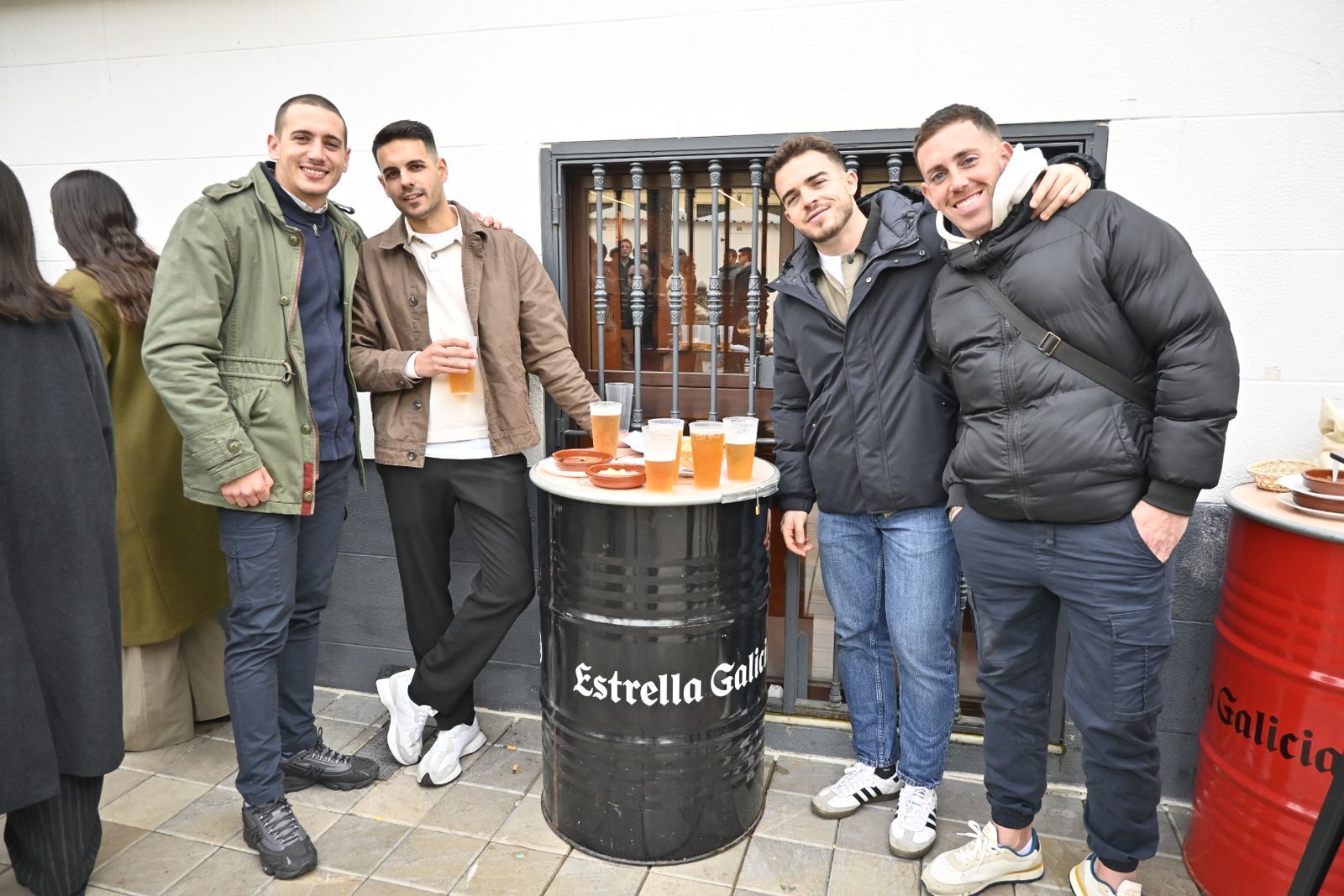 Búscate en las mejores fotografías del tardeo de este 31 de diciembre en Huelva