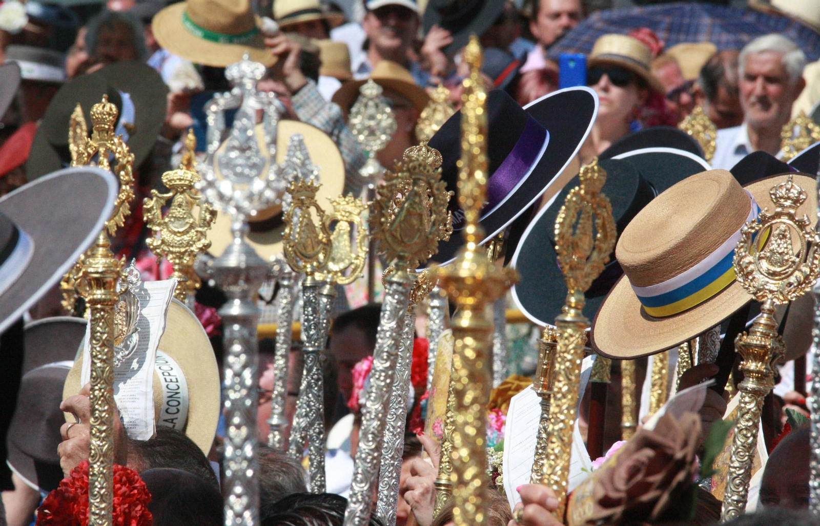 Las imágenes de la Misa de Pentecostés en El Rocío