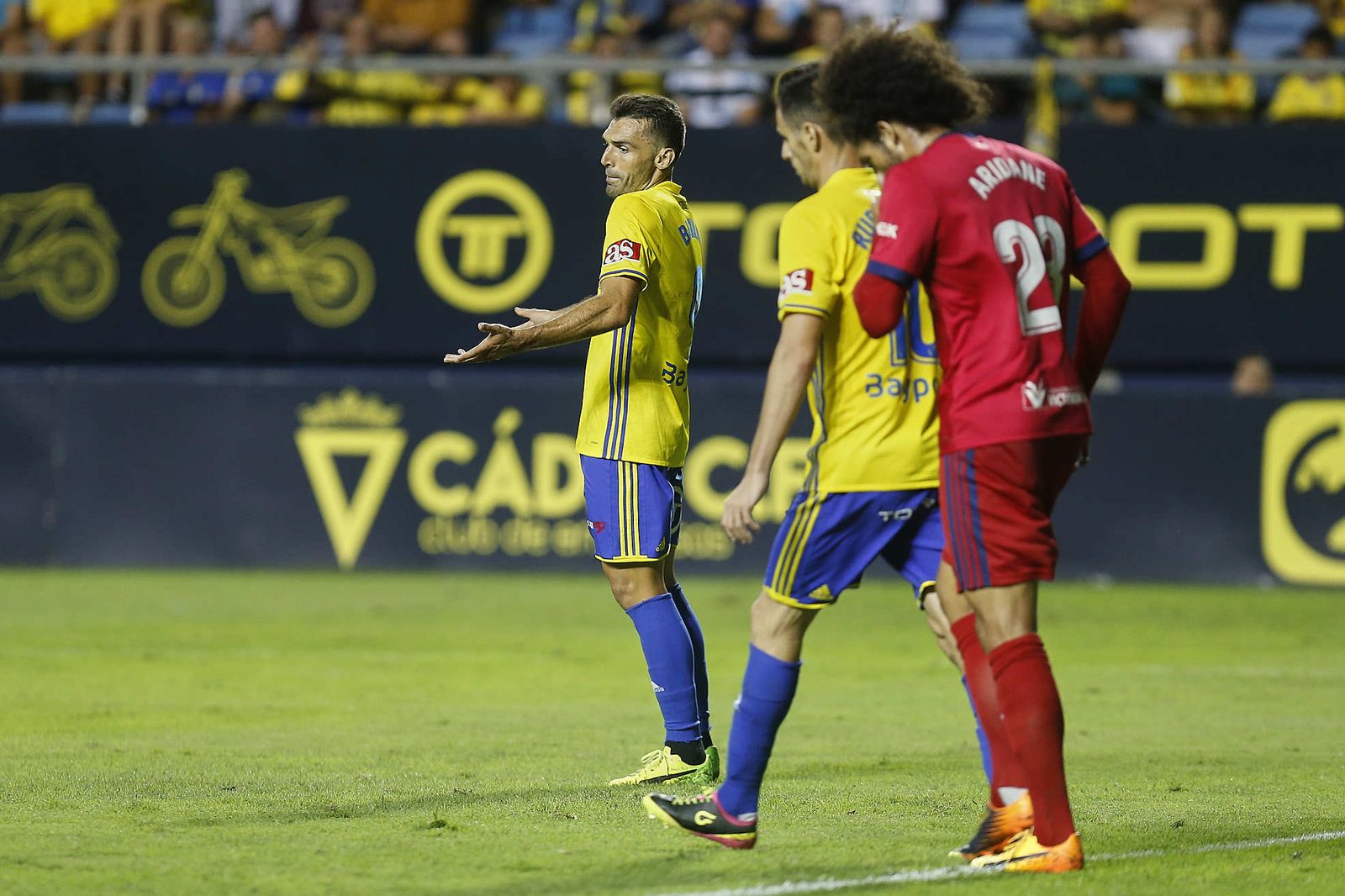 Las imágenes del Cádiz-Osasuna