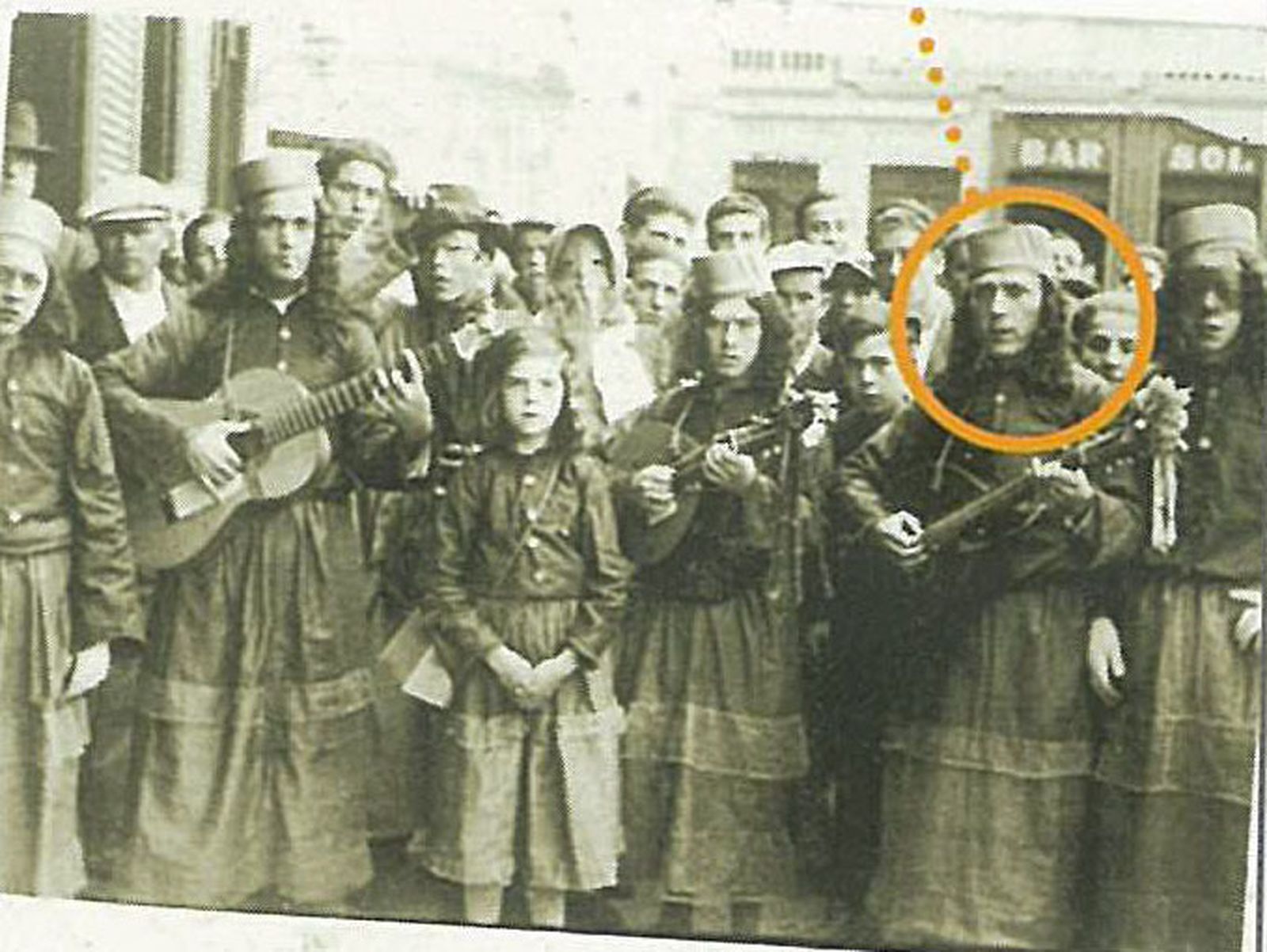 Murga con Tomate el Viejo, su hija Trinita y el guitarrista Rienda