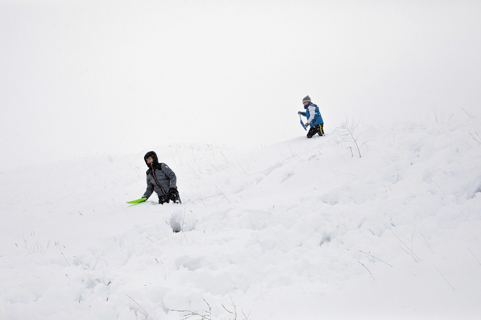 El segundo día del temporal 'Filomena' en imágenes: más nieve y caos