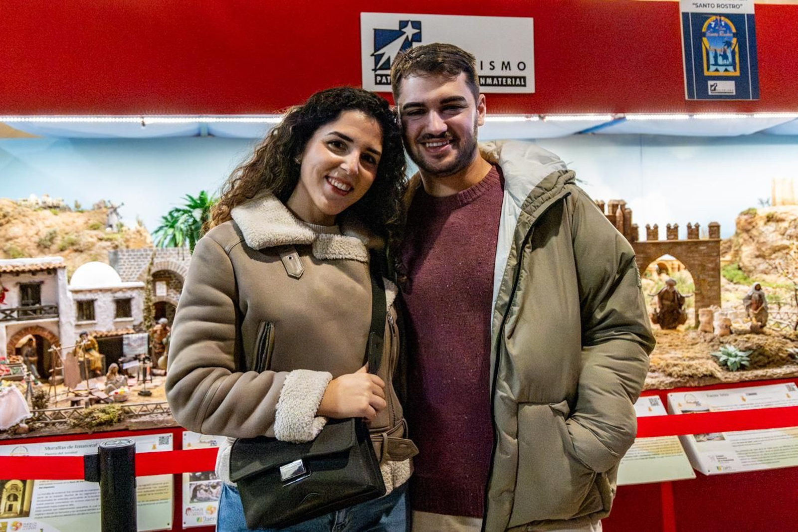 Así disfrutan en estas fechas cercanas a la Navidad los jienneses de la Ruta Belenística