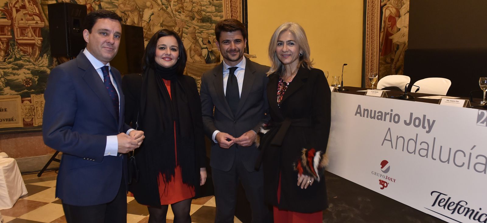 Juan de la Rosa, presidente del PP de Sevilla; Virginia Pérez, presidenta provincial del PP; Beltrán Pérez, portavoz municipal, y Patricia del Pozo, diputada autonómica.