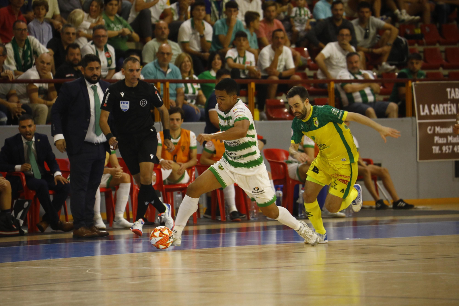 Las imágenes del empate entre el Córdoba Futsal y el Jaén Paraíso Interior